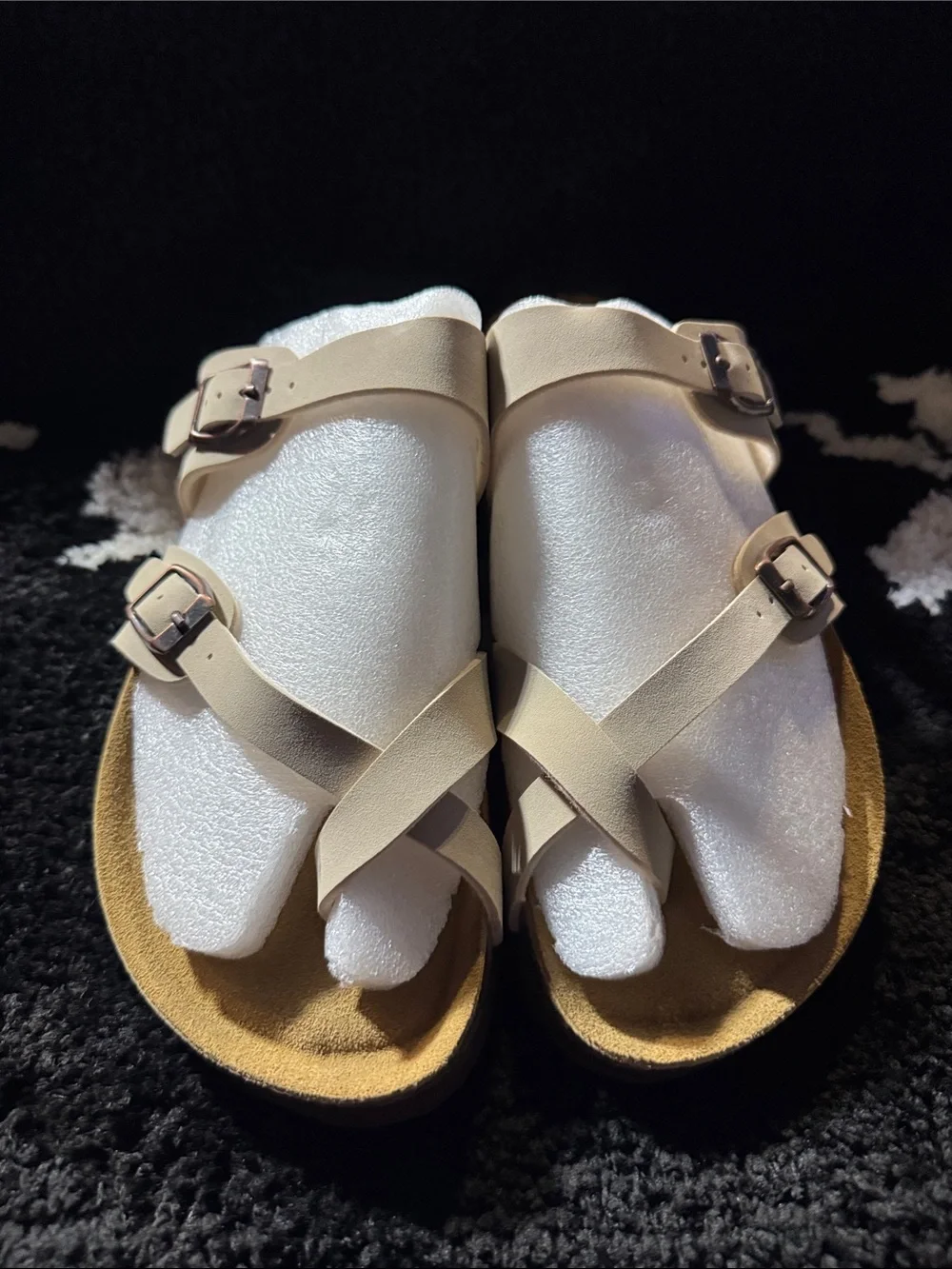 Women’s NWT size 11m Beige Strappy Buckle Footbed Sandals